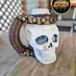Skull Stein with Leather Handle Can Koozie