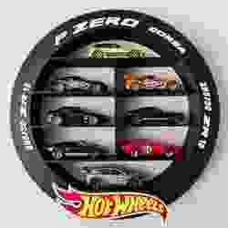 Hot Wheels shelf in the shape of a Pirelli tire (3D printing)
