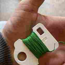 Porta hilo - Thread holder