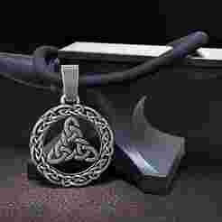 Brigit Knot Pendant 3D Model
