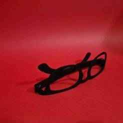 Glasses *print in place