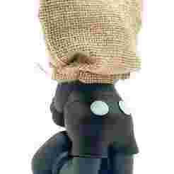 Kays figurine