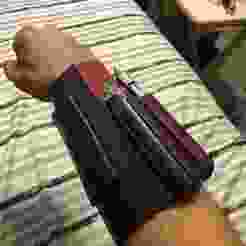 Mandalorian Gauntlets