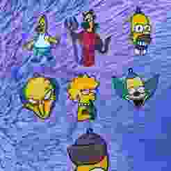 Pack of 7 simpsons keychains