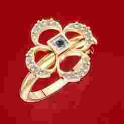 Princess Cut Four Petal Diamond Ring
