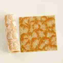 Scattered Petals Texture Roller no.3