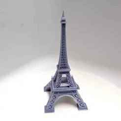 Eiffel Tower 3D Model – Paris Landmark Miniature