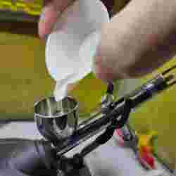 Bicchierino per aerografo