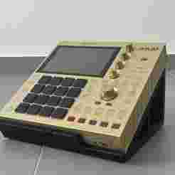 Akai MPC One Stand | 30° Tilt | Ergonomic & Compact