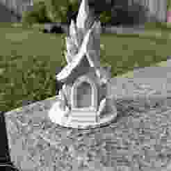 Crystal House – Fantasy Miniature Hut