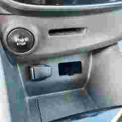 Renault Clio 4 Aux cap