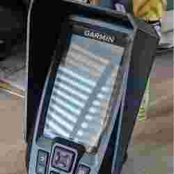 Garmin striker 4 PLUS sun visor/ splash guard