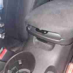 Hyundai Sonata Console Lower Latch