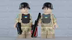 Lego Ukrainian Soldiers Maxifig - Fully Articulated