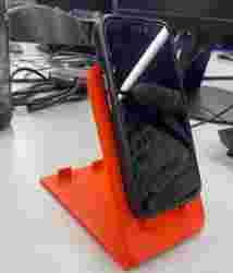 Phone Holder (JONATHAN GURGUS, FRANCO MONTES)