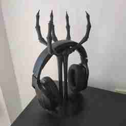 Headset/Joystick Holder Gothic Skeleton Arm