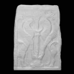 Closure slab with griffins