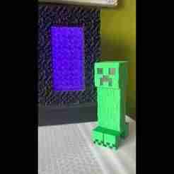 Creeper with Suprise