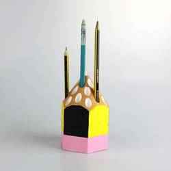 Swivel Pencil Stand