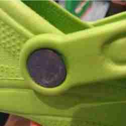 Crocs Button